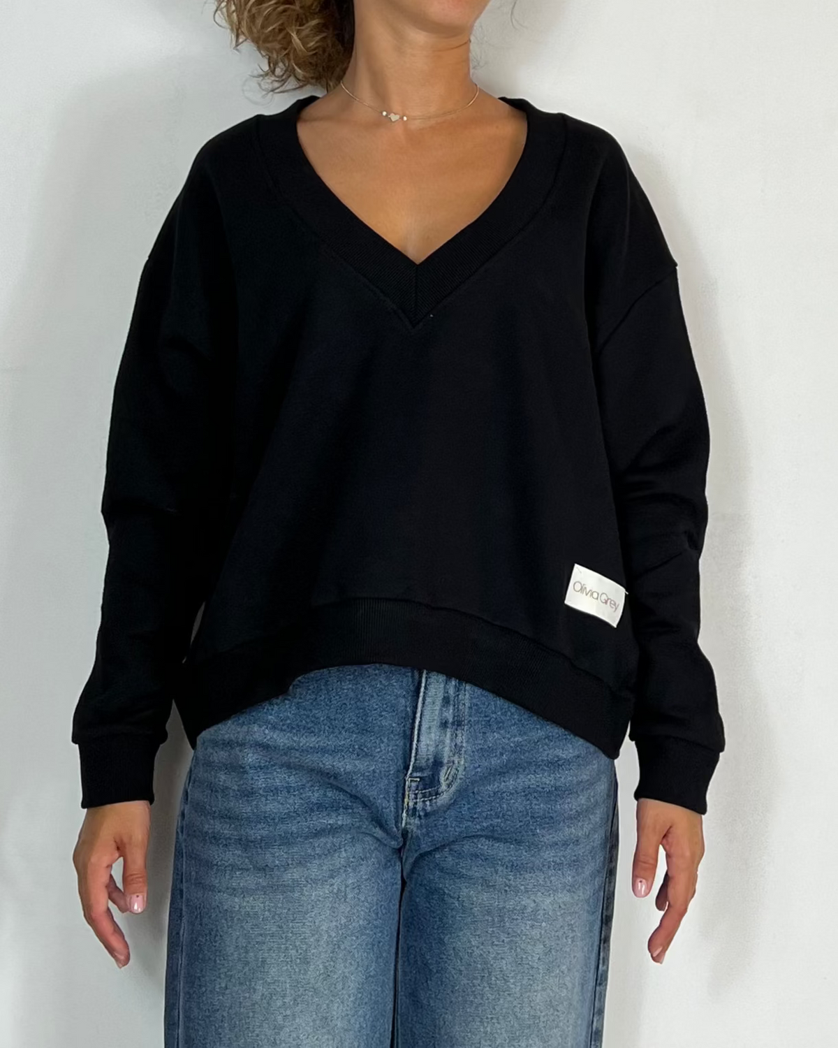 Felpa Scollo V Nero Olivia Grey