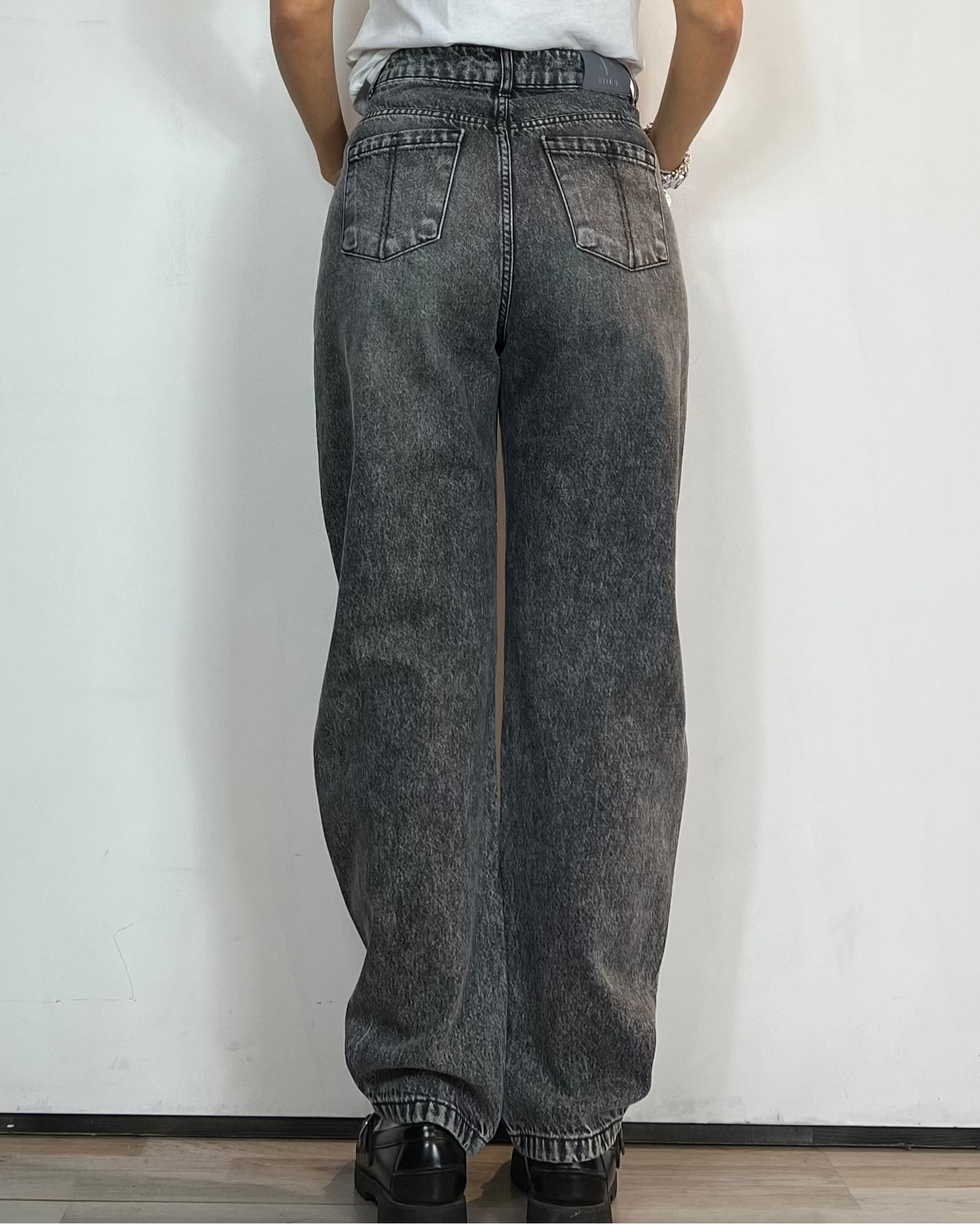 Jeans Fit Round Over-D Woman