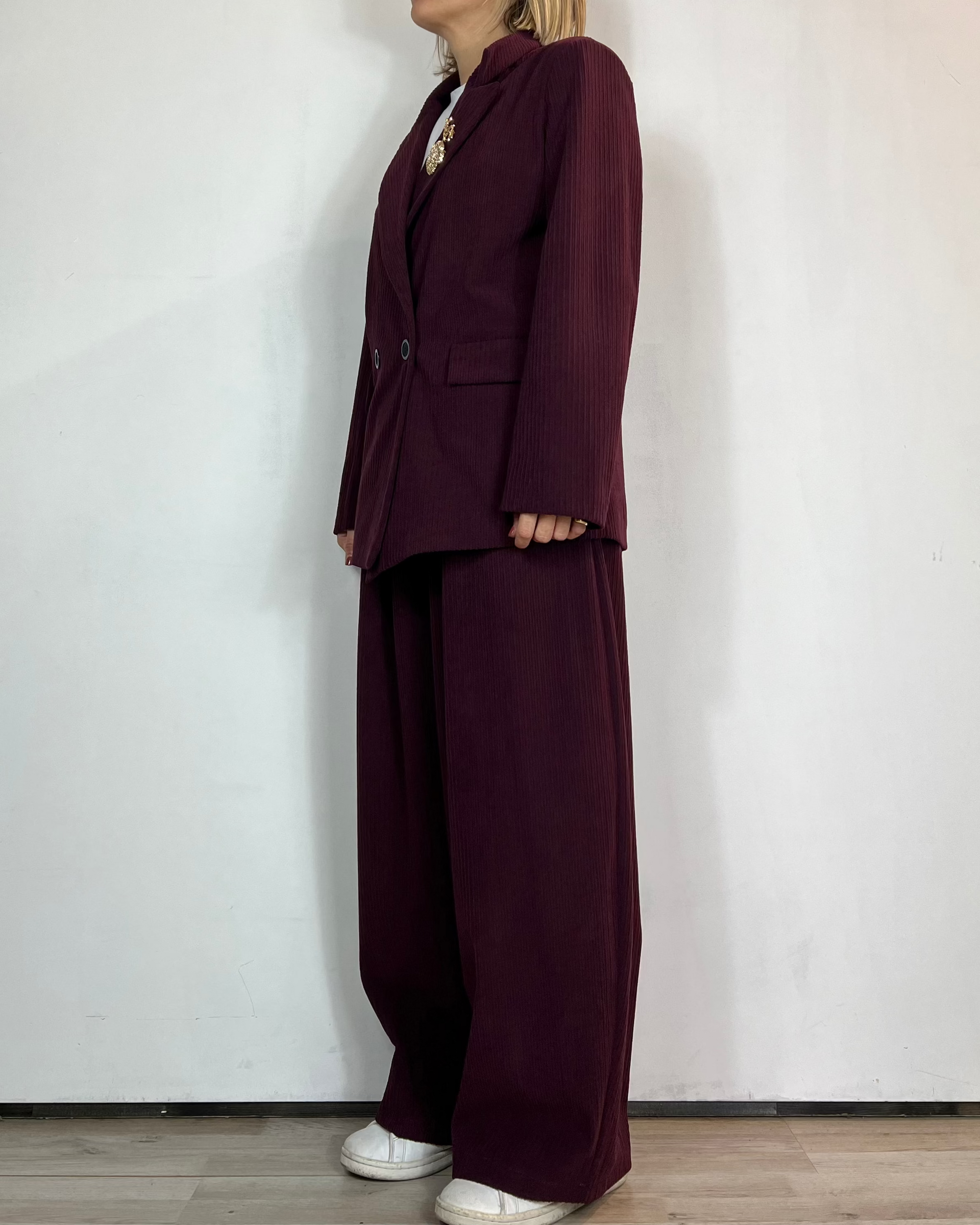 Completo Velluto Bordeaux Moove