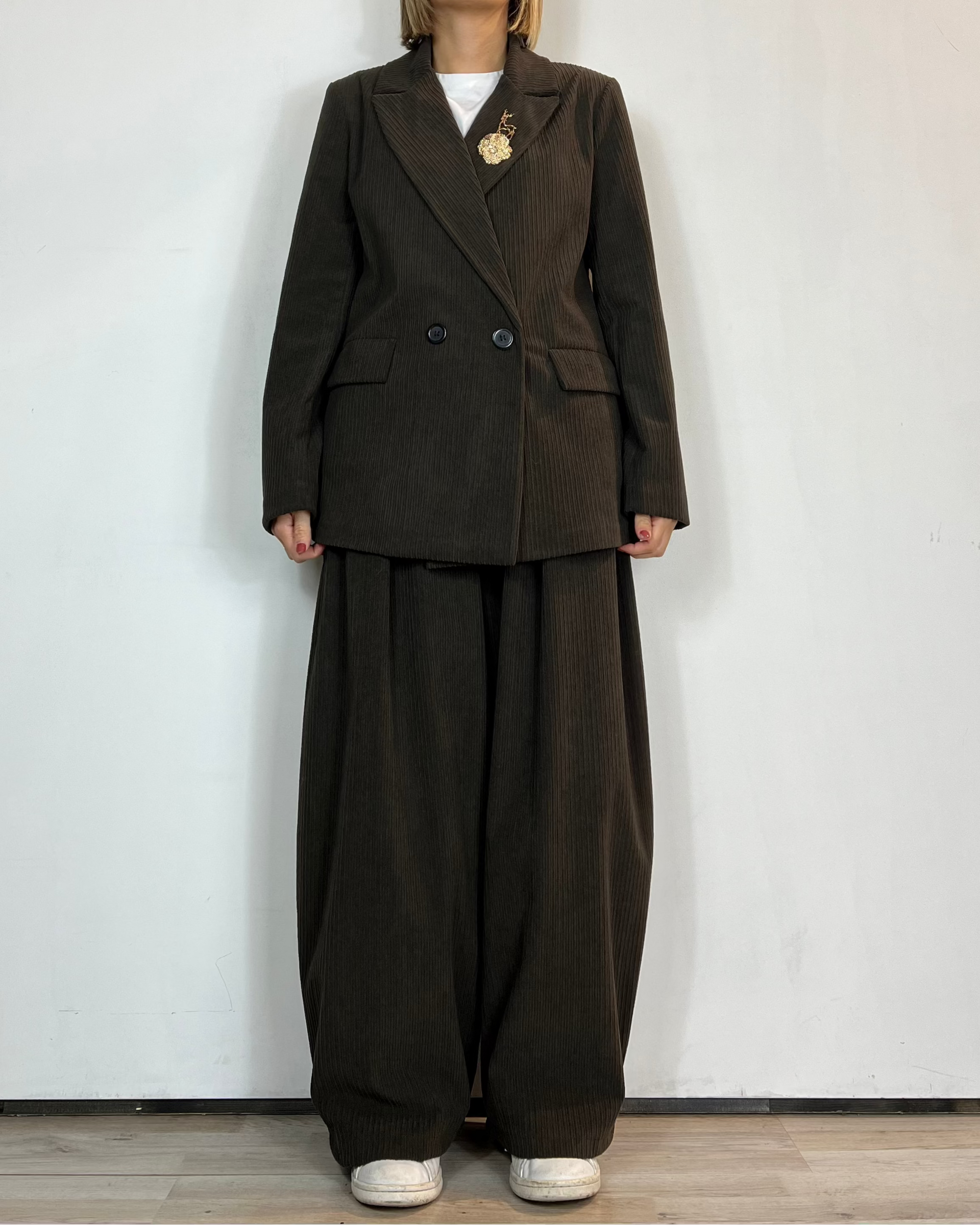 Completo Velluto Marrone Moove