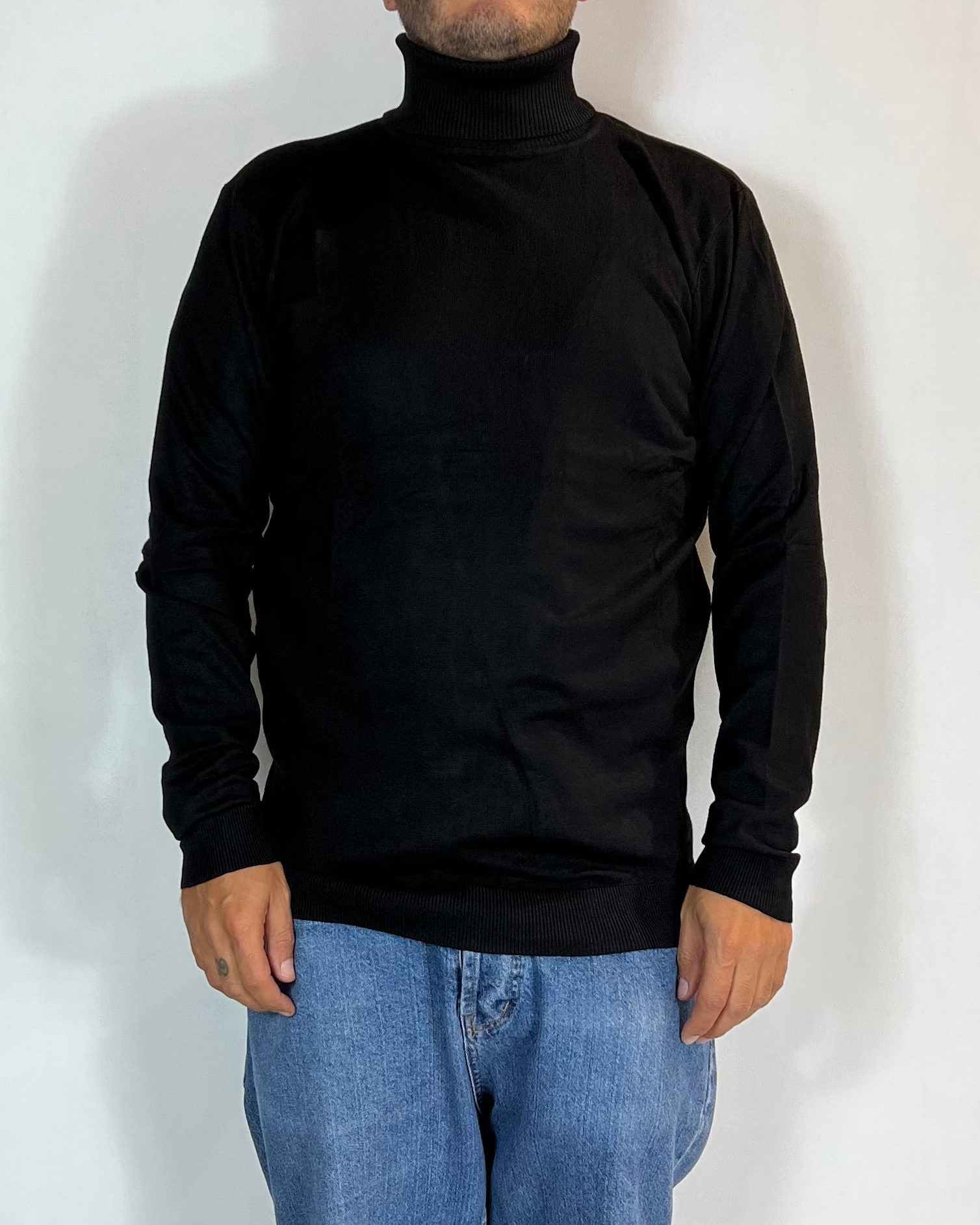 Maglia Dolcevita Viscosa Nero Telamira