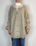 Cardigan Over Lana Moove