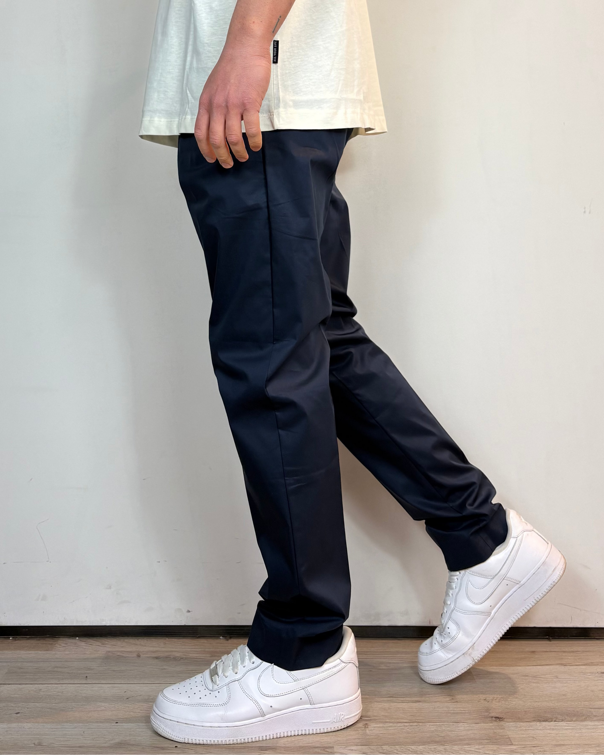 Pantalone Chino Tessuto Tecnico Blu Telamira