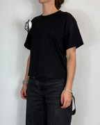 T-shirt Applicazione Fiore Nero Olivia Grey