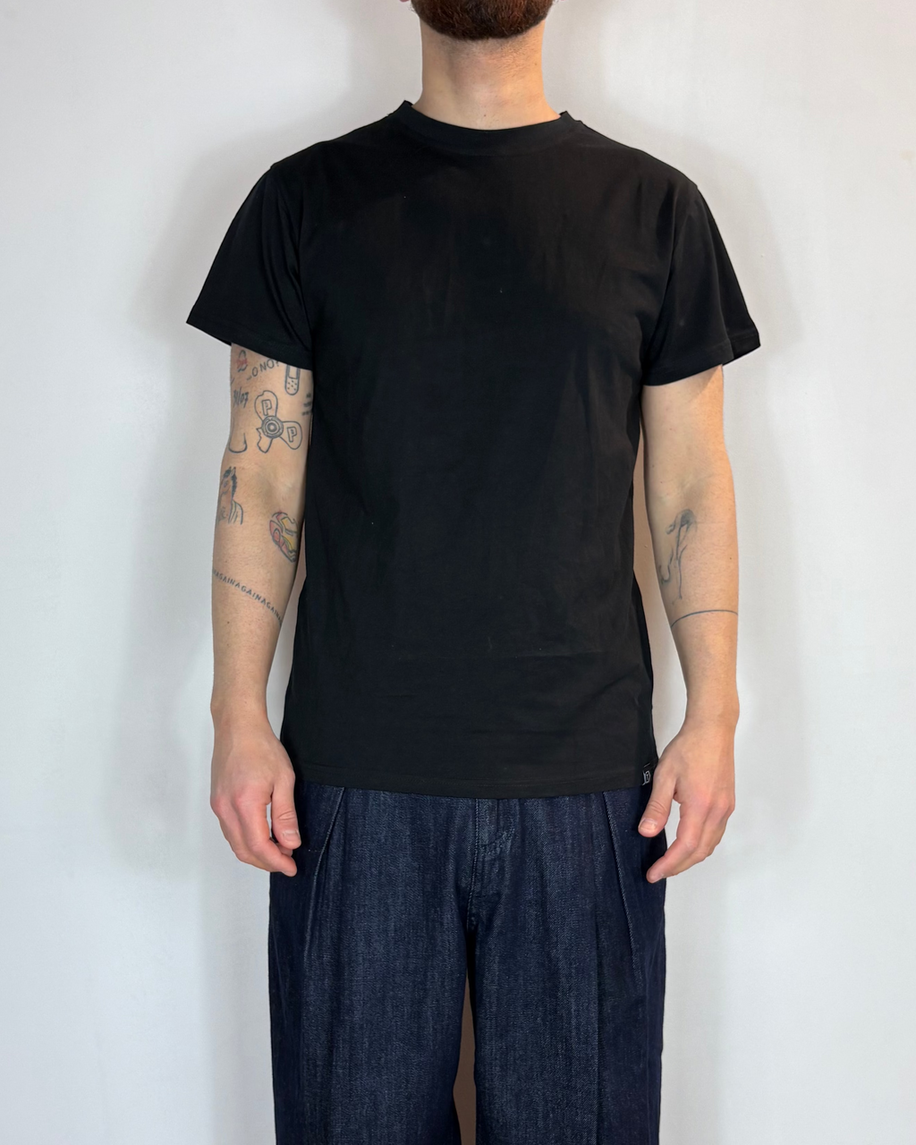 T-shirt Basic Nero Telamira