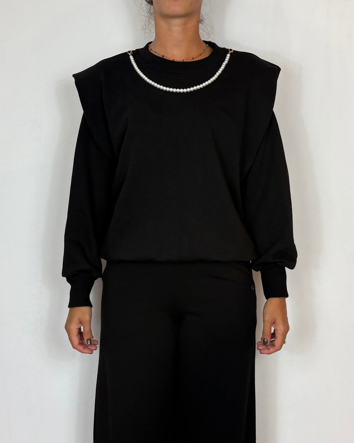 Felpa Spalline Nero Olivia Grey